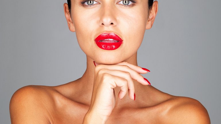 The future of aesthetic medicine is regenerative ❒ Studio Romano Fuhr