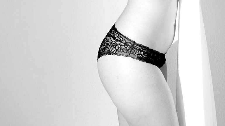 Fighting stretch marks ❒ Studio Romano Fuhr