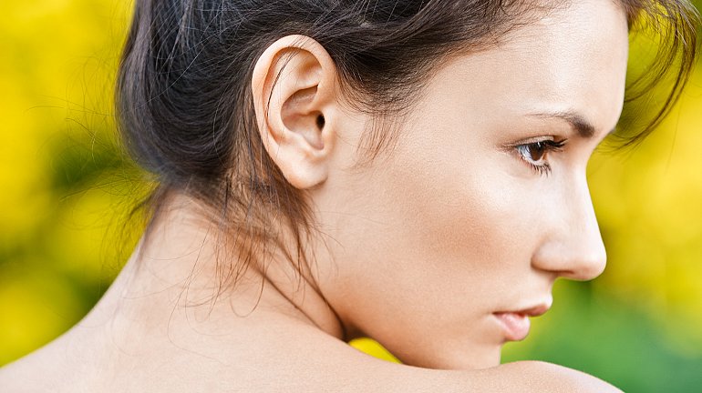 Fresh, glowing face with chemical peeling ❒ Studio Romano Fuhr